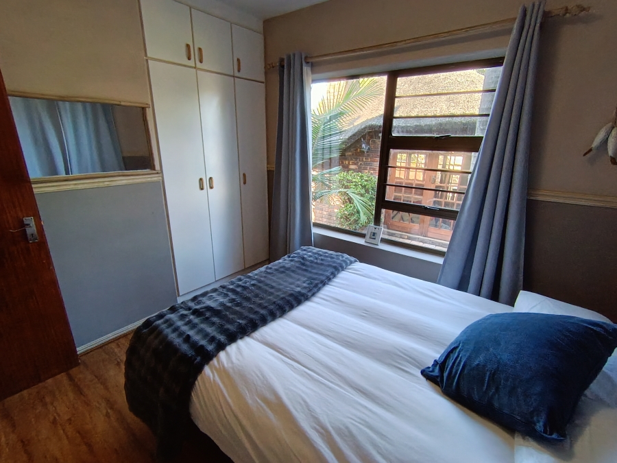 3 Bedroom Property for Sale in Wavecrest Eastern Cape